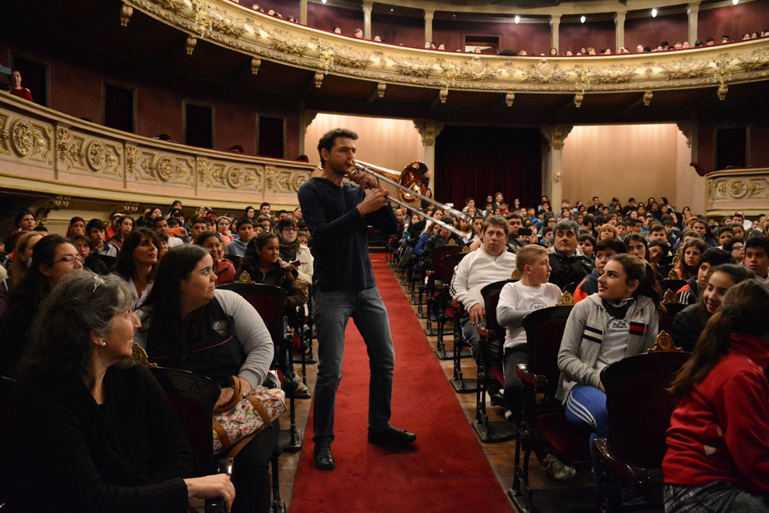 Conciertos-didacticos-Sinfonica-Rosario