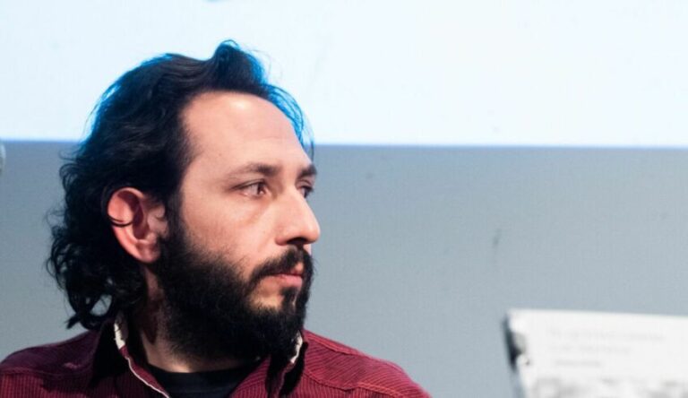 El premio fue un empujón para asumirme como poeta