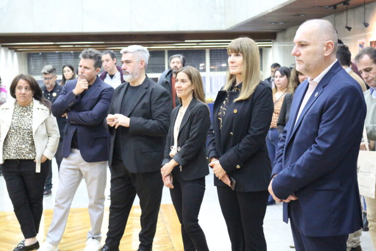 Con el acompañamiento del Ministerio de Cultura, la muestra “La calle no me define” se presenta en Buenos Aires