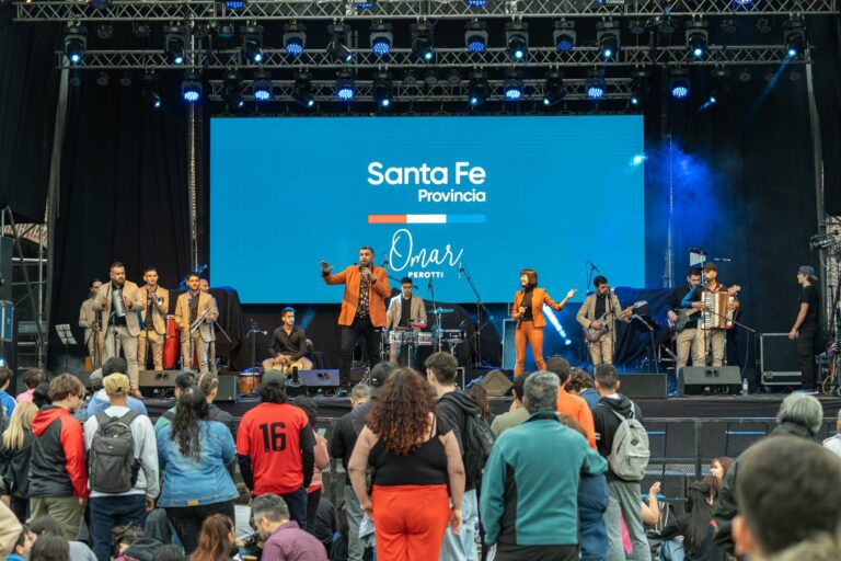 Miles de personas participaron del Festival Joven del Boleto Educativo Gratuito