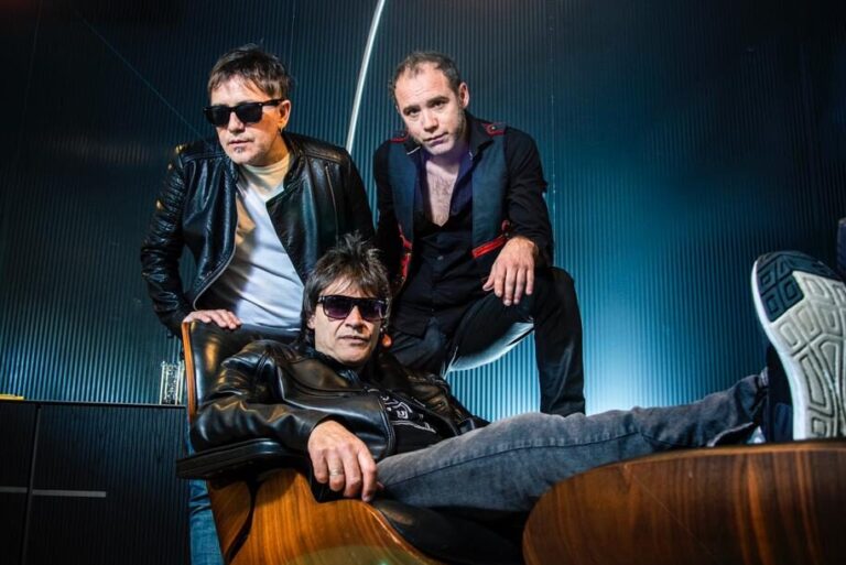 Bonzo Morelli Trío presenta su disco Tres en Sala Lavardén