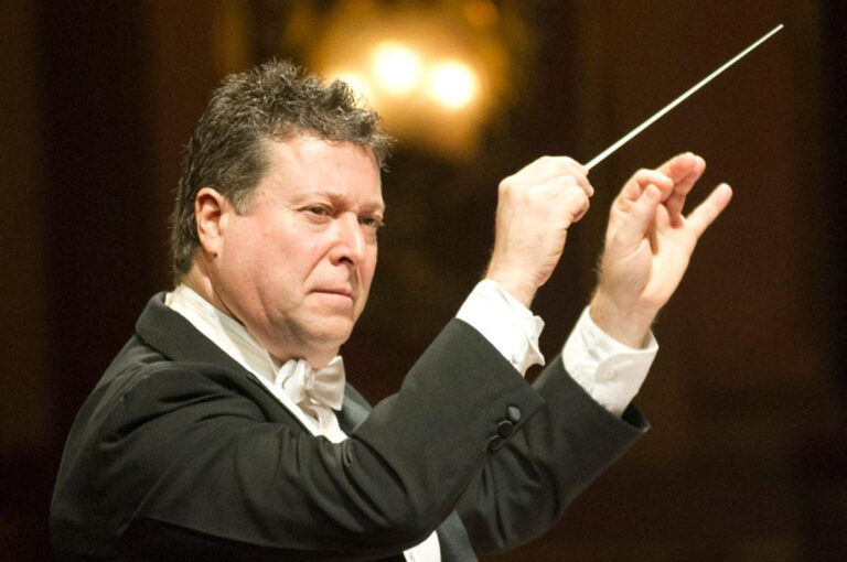 El Maestro Carlos Vieu y el pianista portugués Bernardo Santos actuarán junto con la Sinfónica santafesina