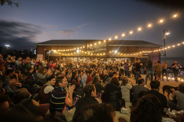 Más de 20 mil personas disfrutaron del fin de semana largo en el Mercado de Frutos Culturales