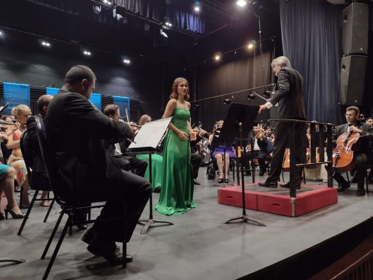 Emotivo concierto a sala llena de la Orquesta Sinfónica Provincial de Santa Fe