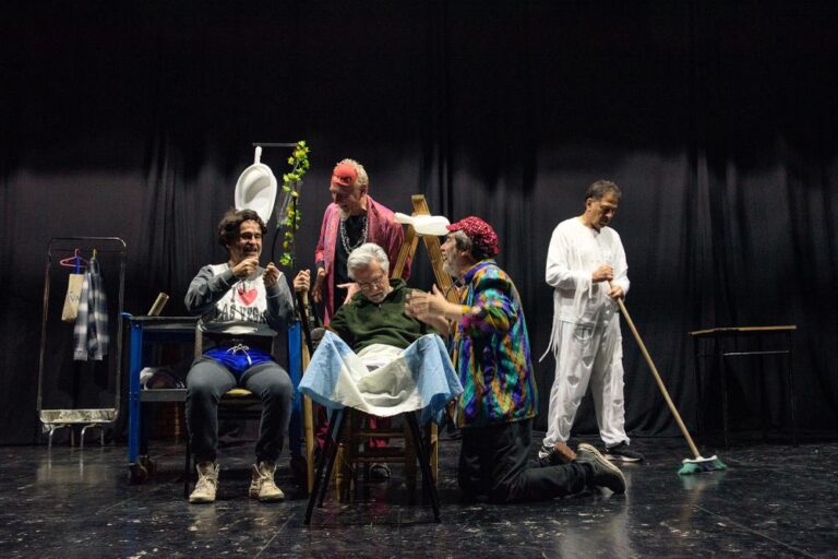 “Perfume de Campeones”, una obra que reúne a los titanes del teatro venadense