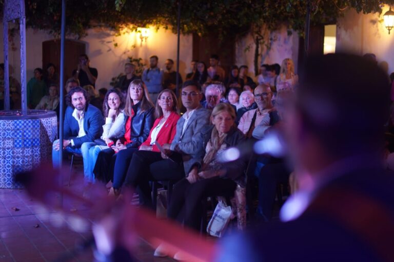 Santa Fe celebró los 209 años de la Autonomía Provincial