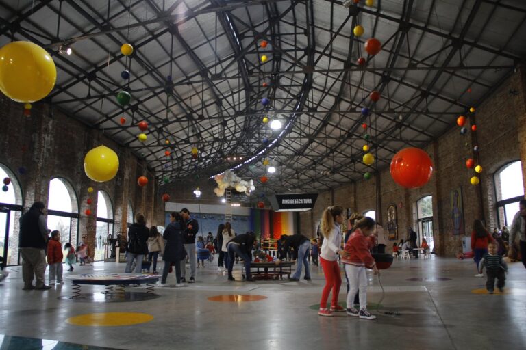 Reabrió El Tríptico de la Imaginación: «Hay que apostar siempre a la cultura», destacó el gobernador