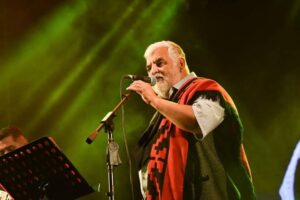 “Es una gran alegría que la Provincia me haya convocado a cantar dentro de este homenaje”