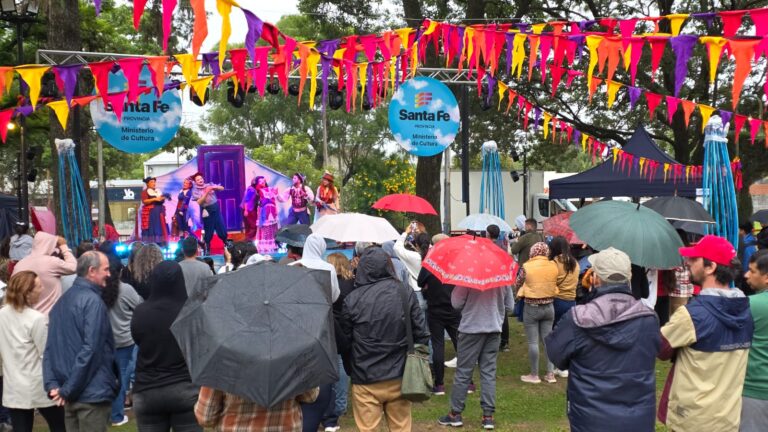 Yo vi tu Corazón inició su nueva gira provincial en Recreo