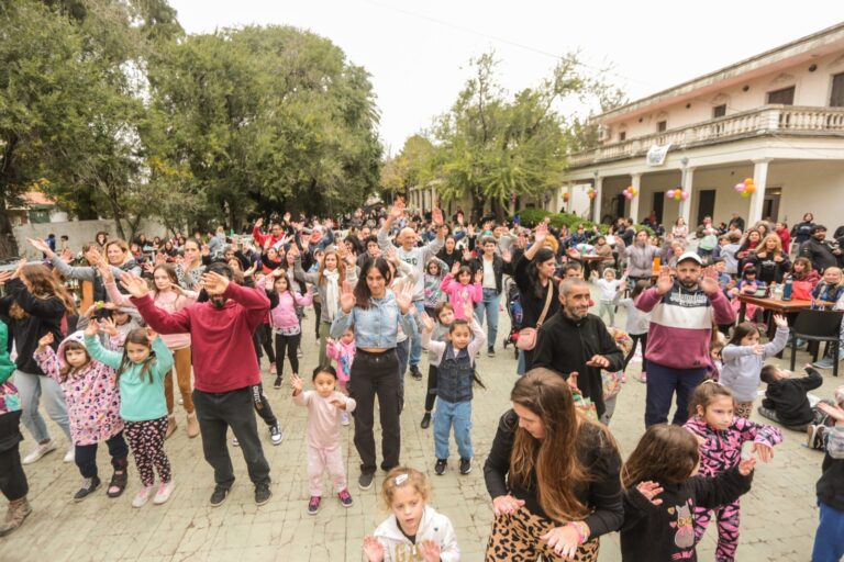 Cañada Rosquín recibe a Vuelos Imaginarios