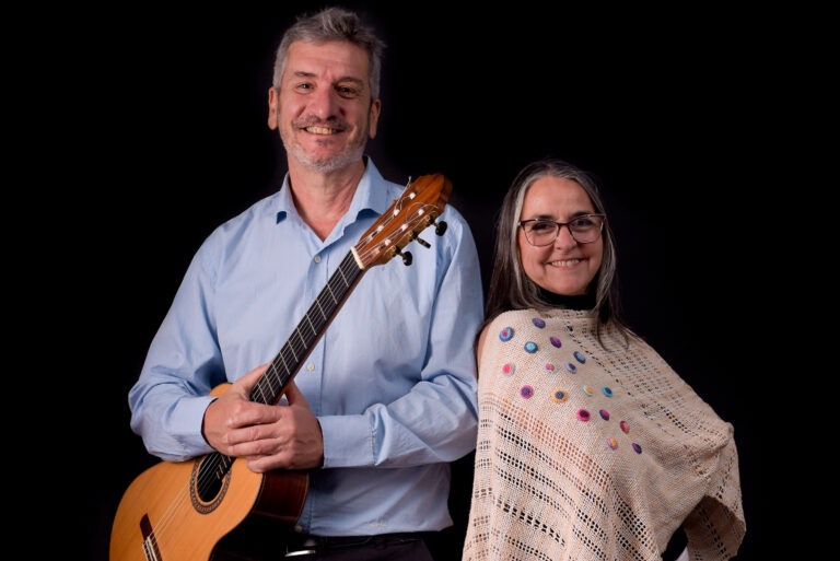 Nilda Godoy y Ernesto Méndez en el Petit Salón de Plataforma Lavardén