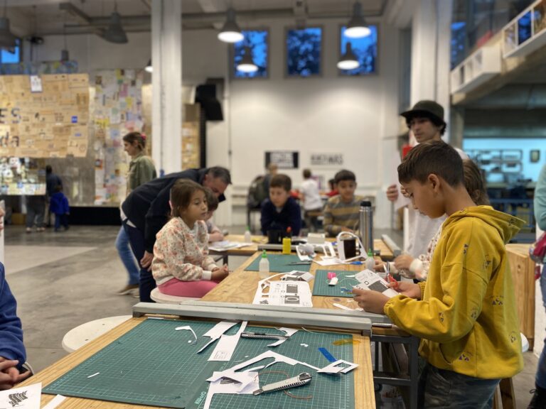 Abierto para jugar en El Molino, Fábrica Cultural