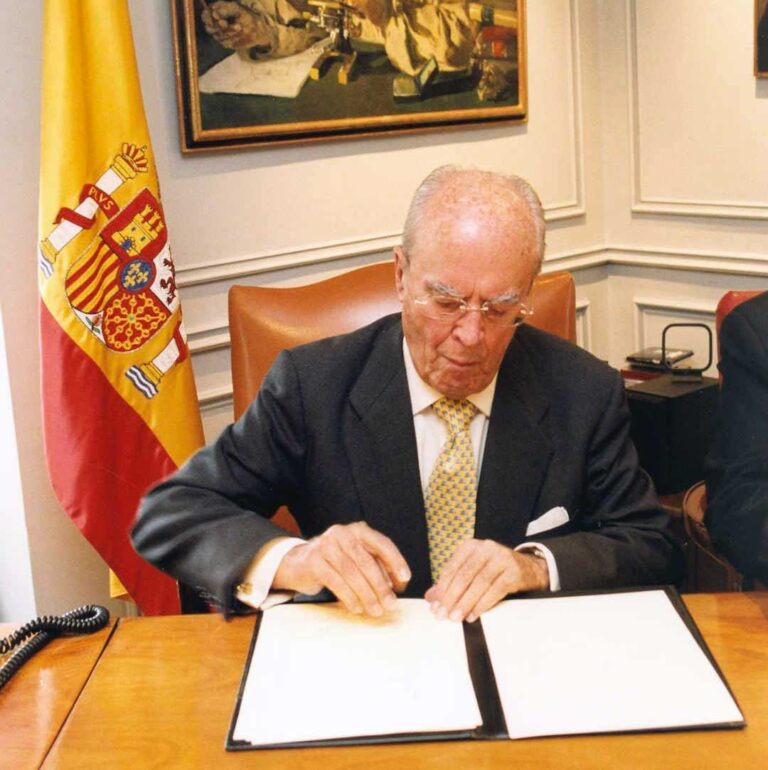 Rafael del Pino y la Casa Ambientada de Vera Muxica: una historia del siglo XXI en Santa Fe la Vieja