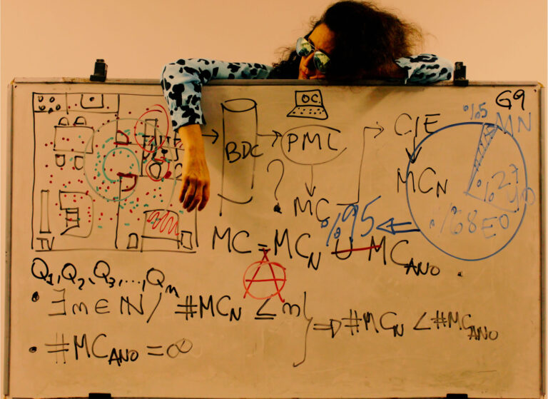 Cuando la ciencia interroga la normalidad: Plataforma Escénica presenta Tesis sobre el Automatismo Humano