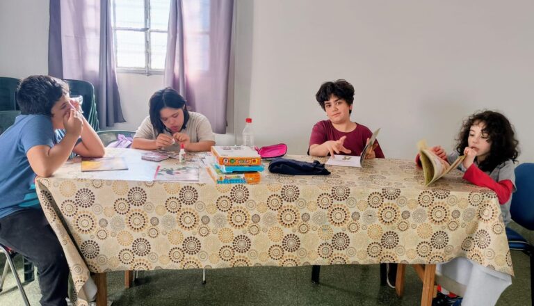 La Sala de las Miradas de Lavardén recibirá a la muestra Sembrando Palabras de la Inclusión a la Convivencia