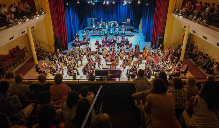 Residencias Culturales: más de 70 jóvenes inician sus prácticas en diversos espacios de Rosario y Villa Gobernador Gálvez