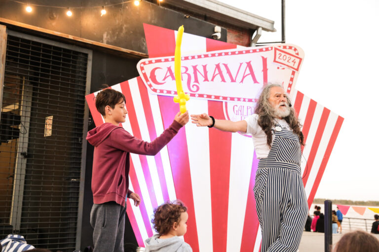 El Mercado de Frutos Culturales celebra los Carnavales con cuatro jornadas de música, disfraces y propuestas para toda la familia