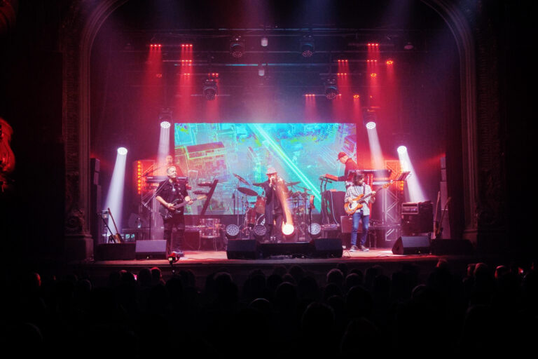 Lo mejor de los 80s en Plataforma Lavardén de la mano de Graffiti