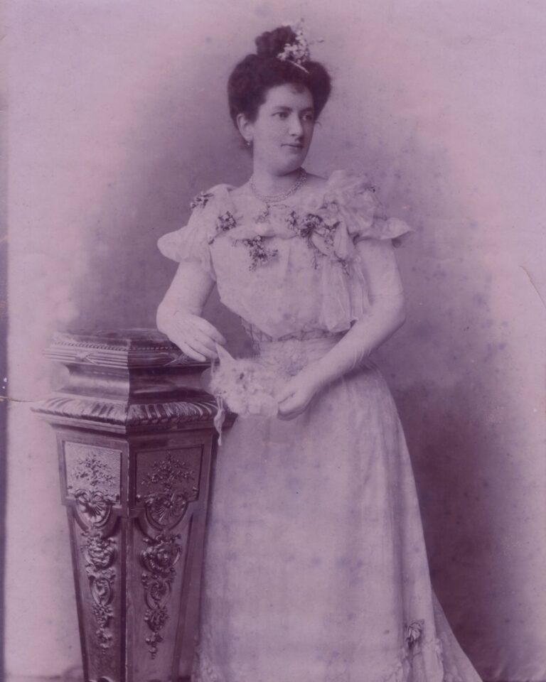 8M: charla Quiero contarte algo en la Casa del Brigadier