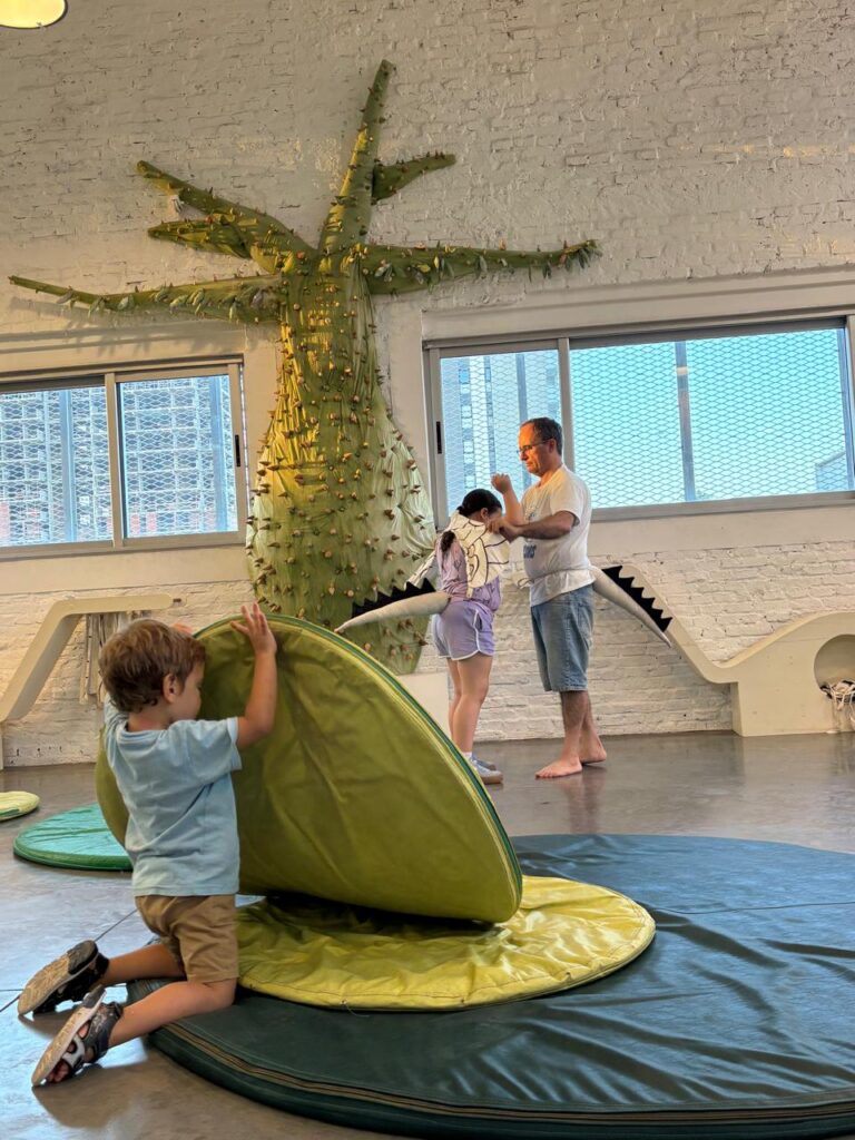 Abierto para jugar en El Molino, Fábrica Cultural