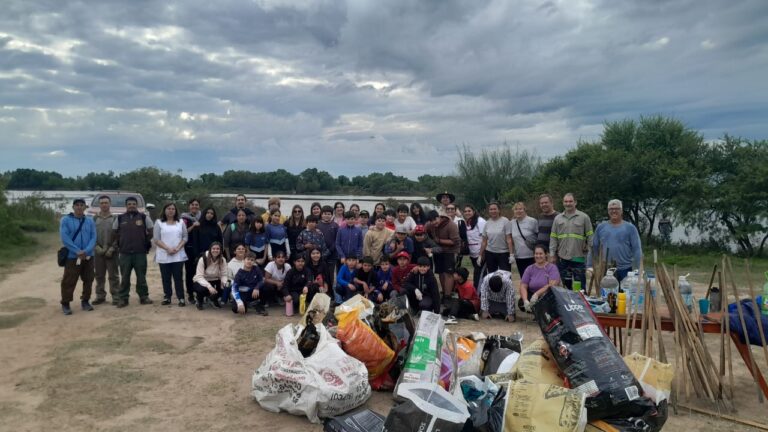 Los Custodios del río celebraron una jornada ambiental y comunitaria en Puerto Gaboto
