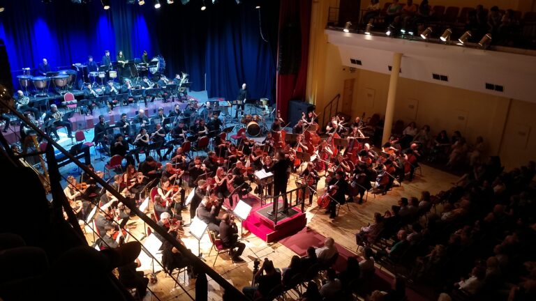 La Sinfónica de Santa Fe celebra su 70° aniversario con un concierto solidario