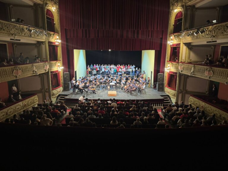 Dos conciertos, cuatro formaciones instrumentales: la Escuela de Música Nº 9901 de Santa Fe se sube al escenario