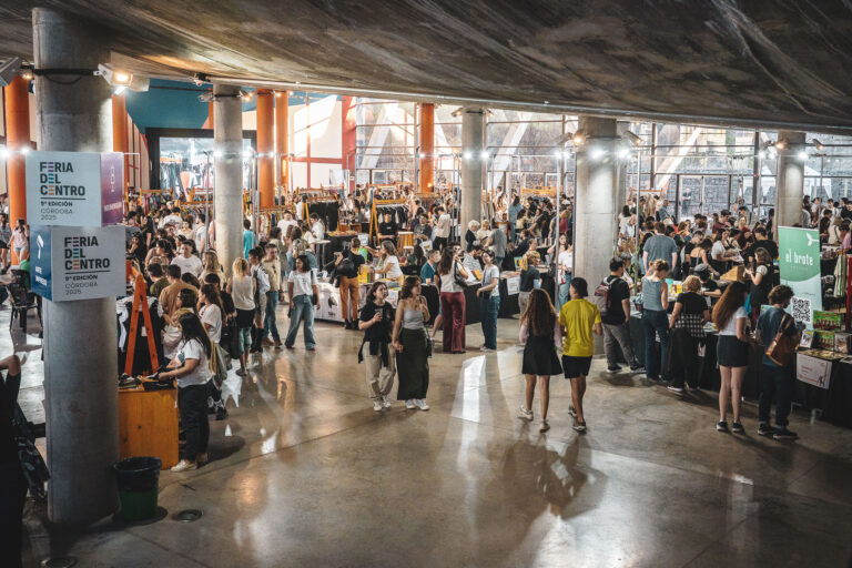 Provincia convoca a sectores de diseño y editorial para participar de la 10ª Feria del Centro