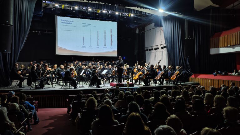 La Scaloneta volvió a sonar como parte de los Conciertos Didácticos de la Sinfónica santafesina